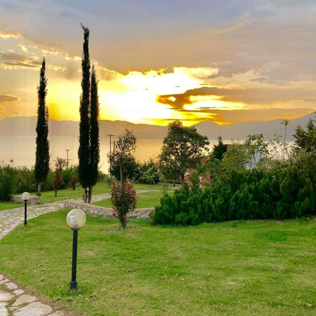 Thalassa Hotel & Spa Paleros Dış mekan fotoğraf